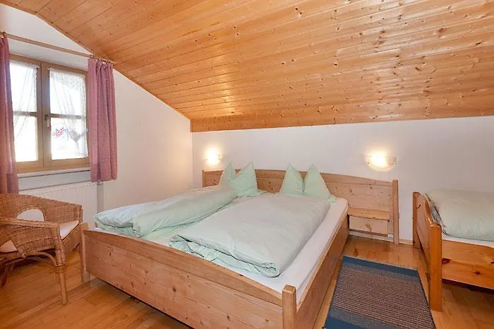 Hofstub'N Apartment Eschlkam